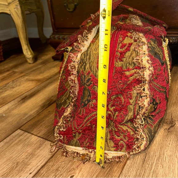 Tapestry Travel Bag Large Burgandy Embroidered Gold Boho Fringed Trim With Strap - Picture 8 of 12